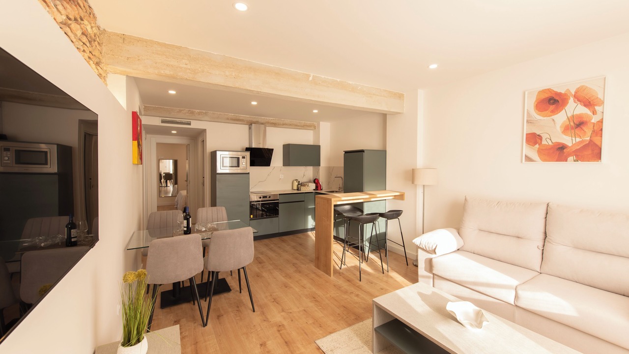Photo of Livingroom in Logrono Historic Centre