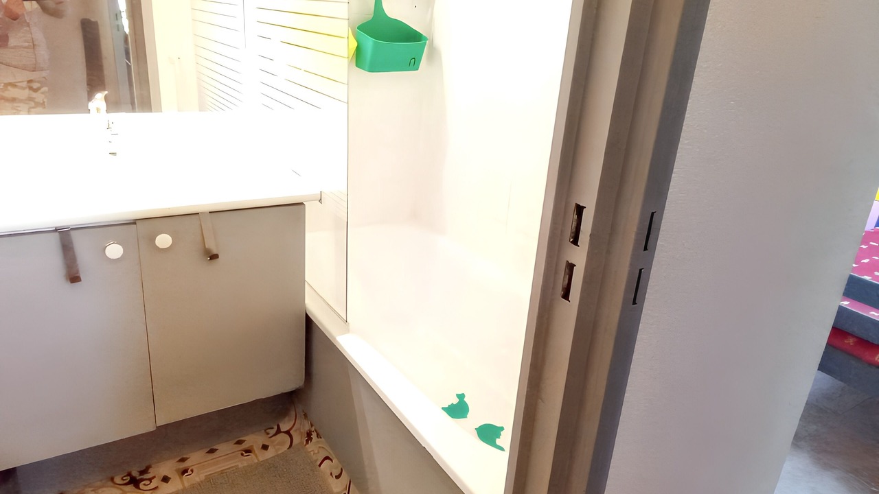 Photo of Bathroom in La Salvetat-sur-Agout