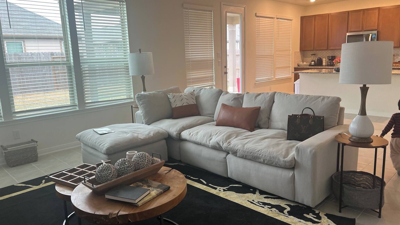Photo of Livingroom in Iowa Colony