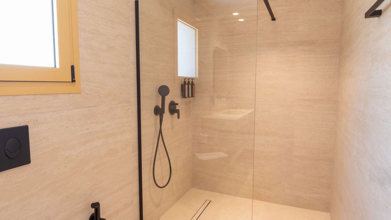 Photo of Bathroom in Tsilivi