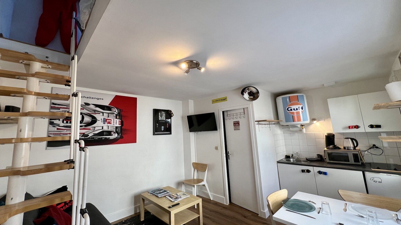 Photo of Livingroom in Liberation