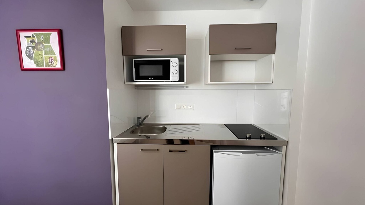 Photo of Others in Ballon