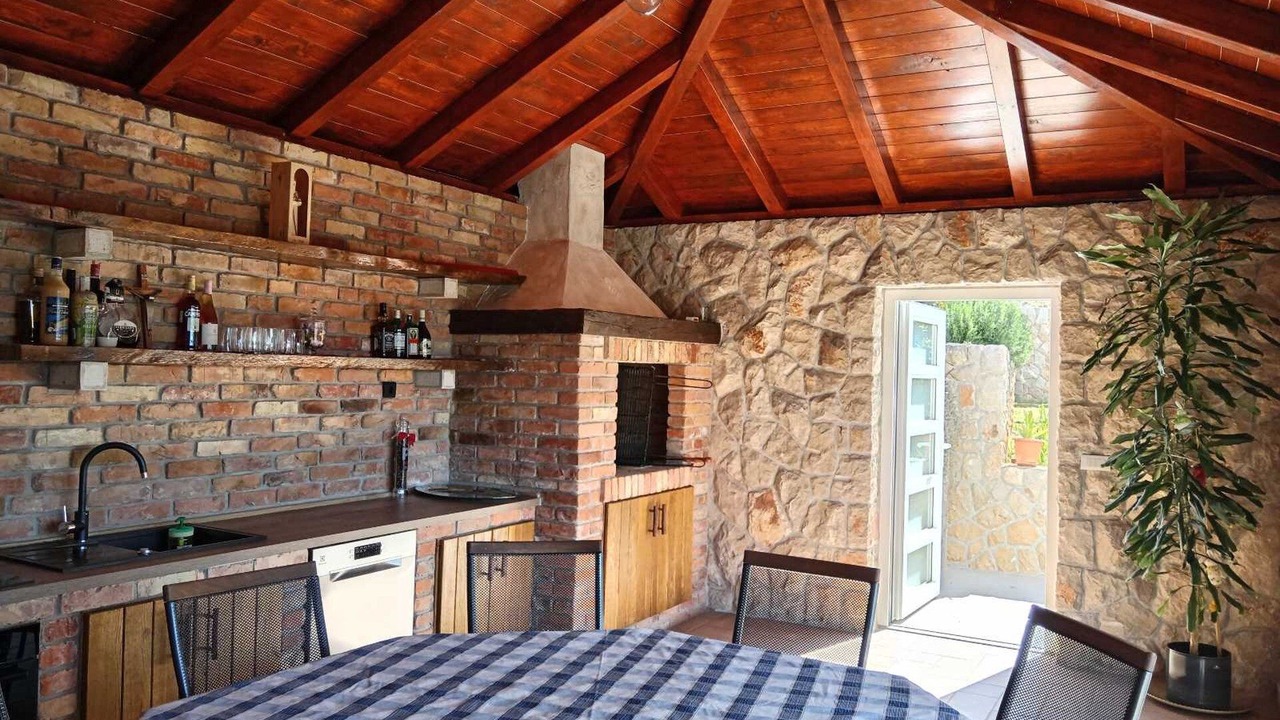 Photo of Kitchen in Molunat
