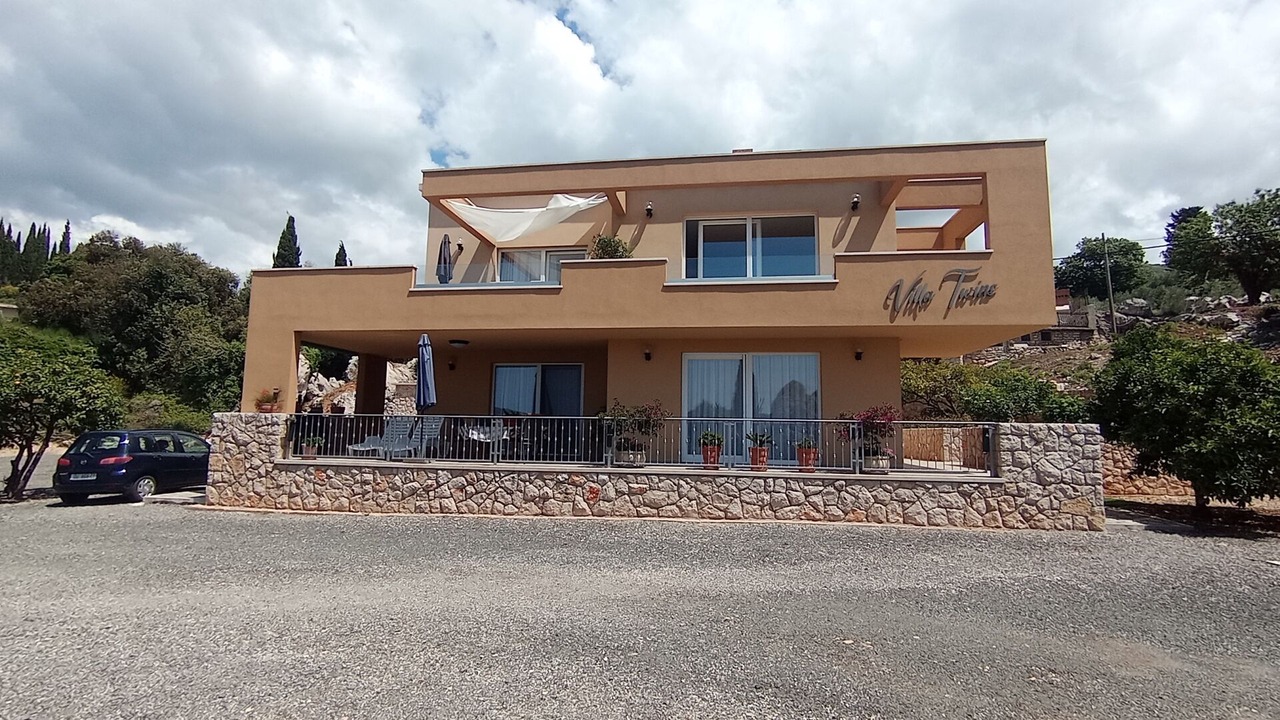 Photo of Outdoor in Molunat