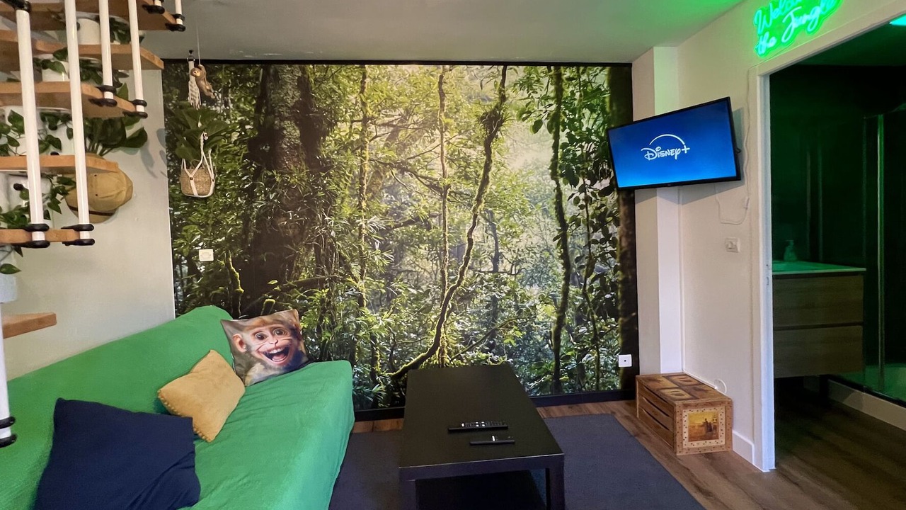 Photo of Livingroom in Liberation