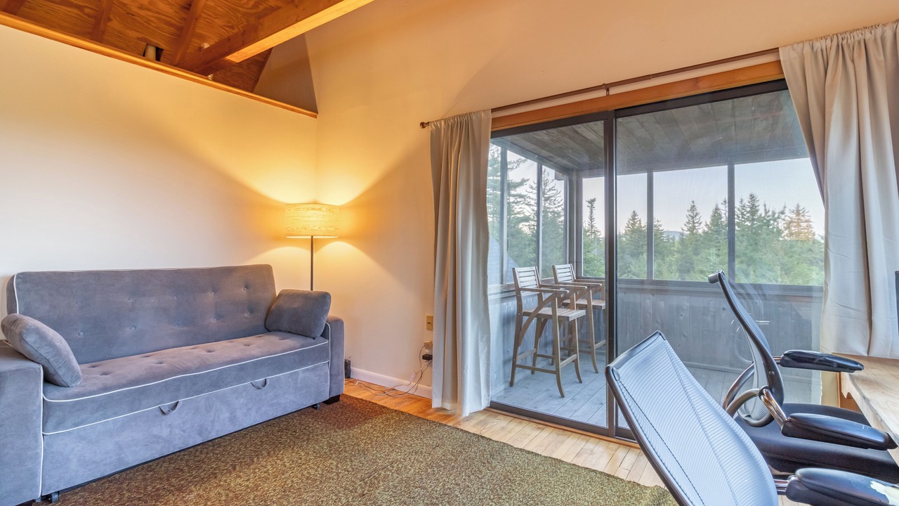 Photo of Livingroom in Southwest Harbor