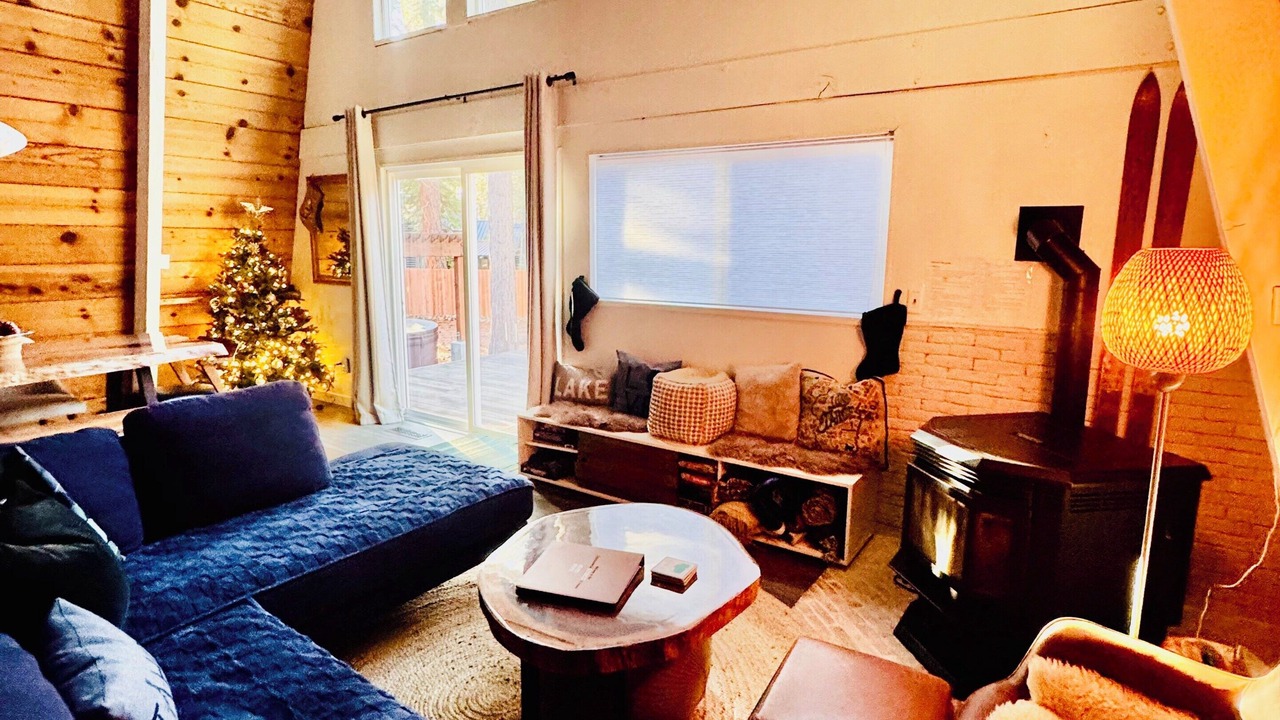 Photo of Livingroom in Carnelian Bay