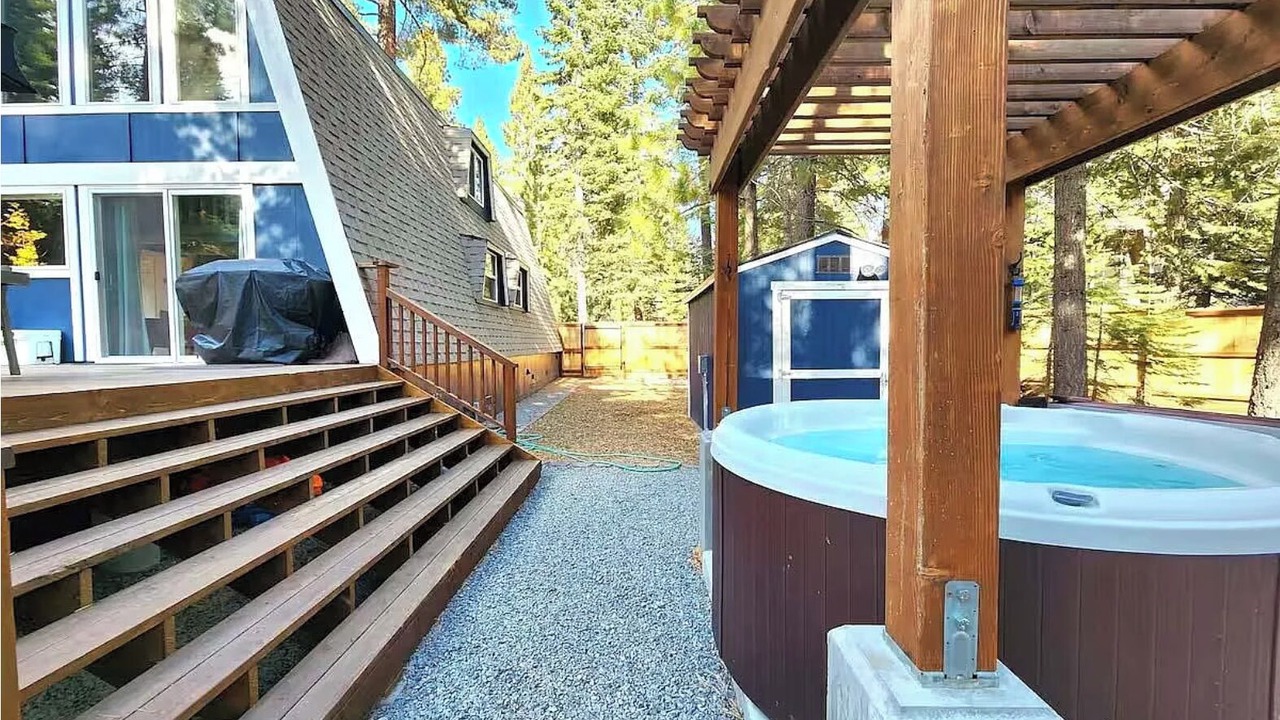 Photo of Patio Balcony in Carnelian Bay