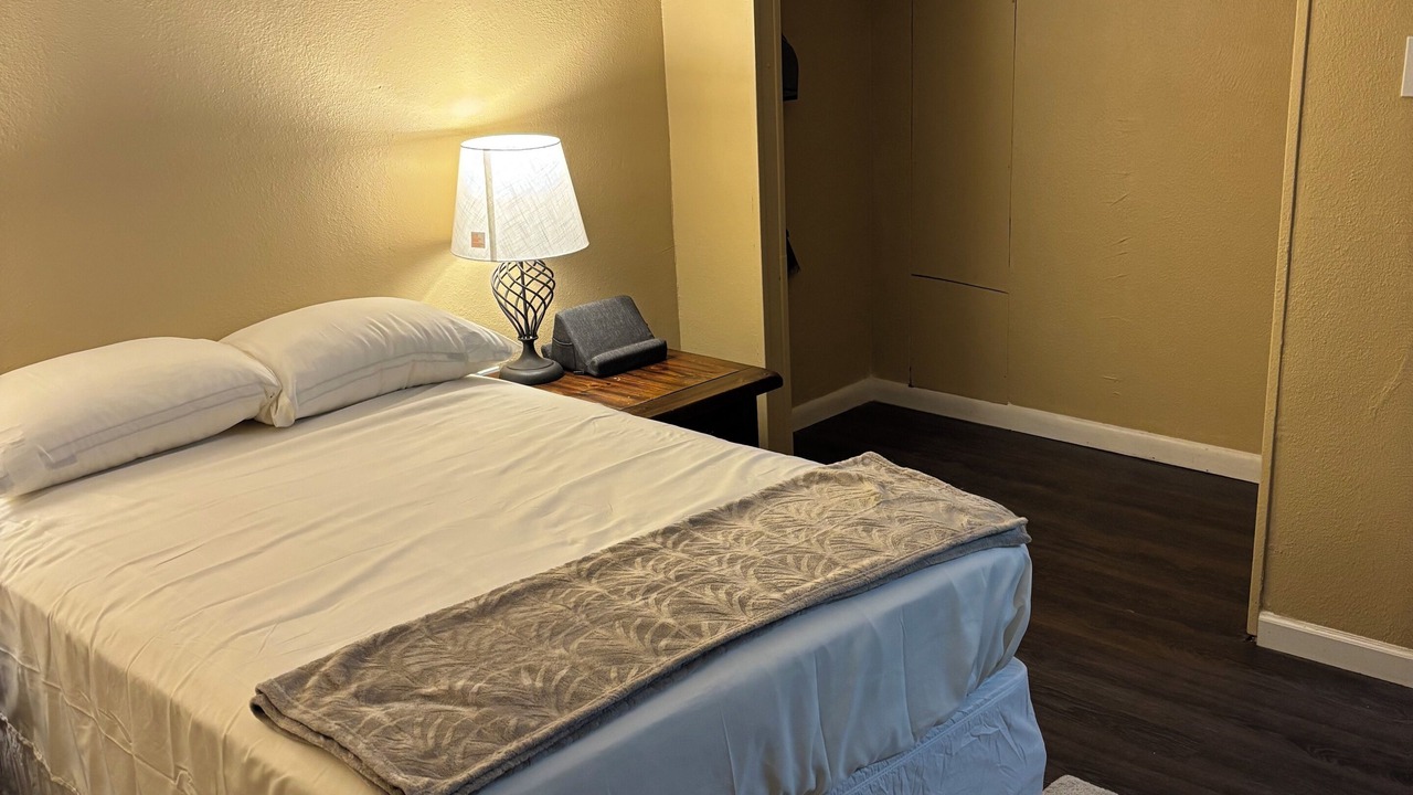 Photo of Bedroom in Ravenswood
