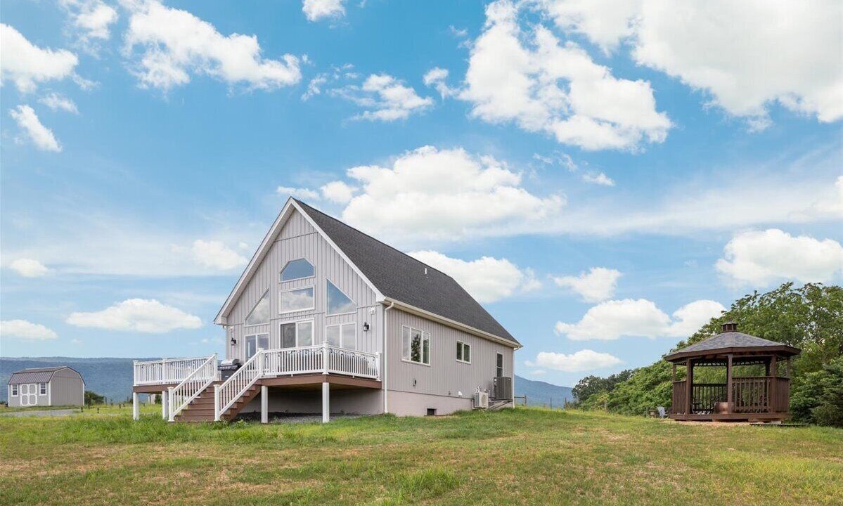 Photo of Outdoor in Stanley
