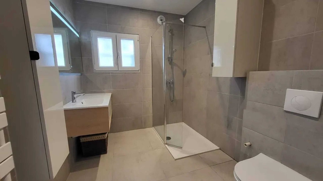 Photo of Bathroom in Vetraz-Monthoux