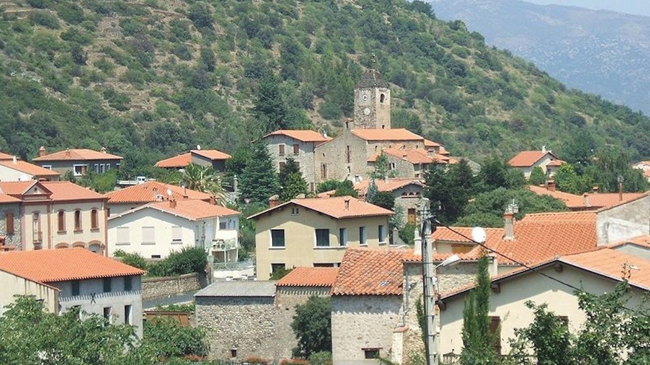 Photo of Others in Ria-Sirach