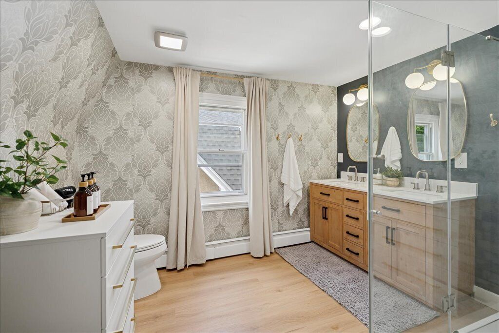 Photo of Bathroom in Ardmore