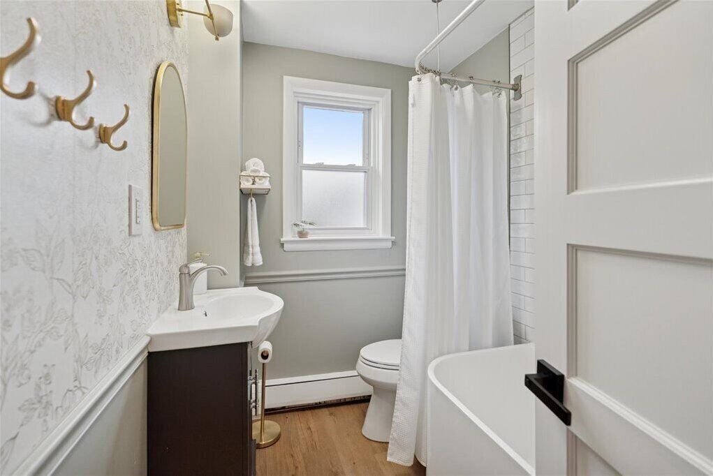 Photo of Bathroom in Ardmore