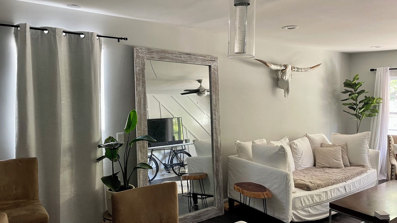 Photo of Livingroom in North Nashville