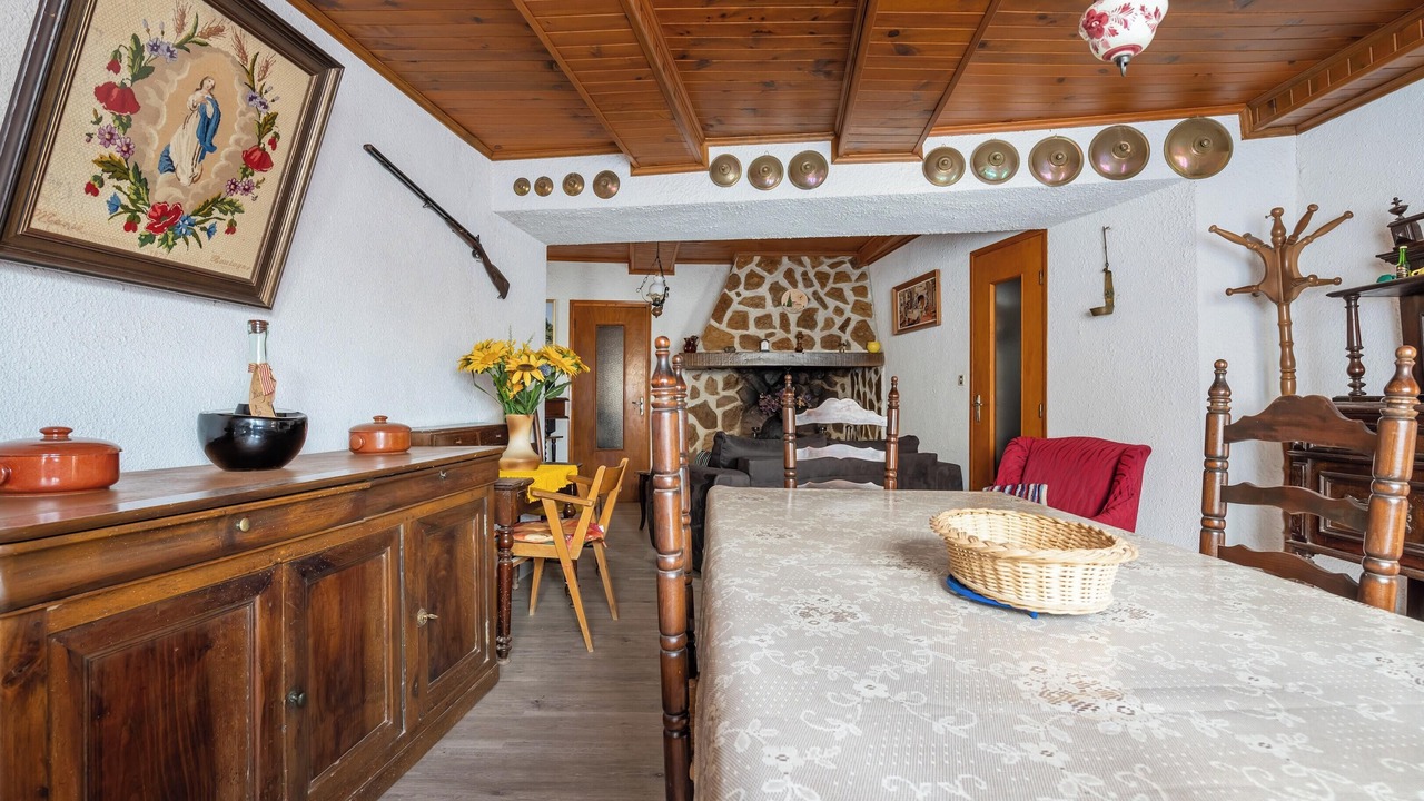Photo of Livingroom in Albas
