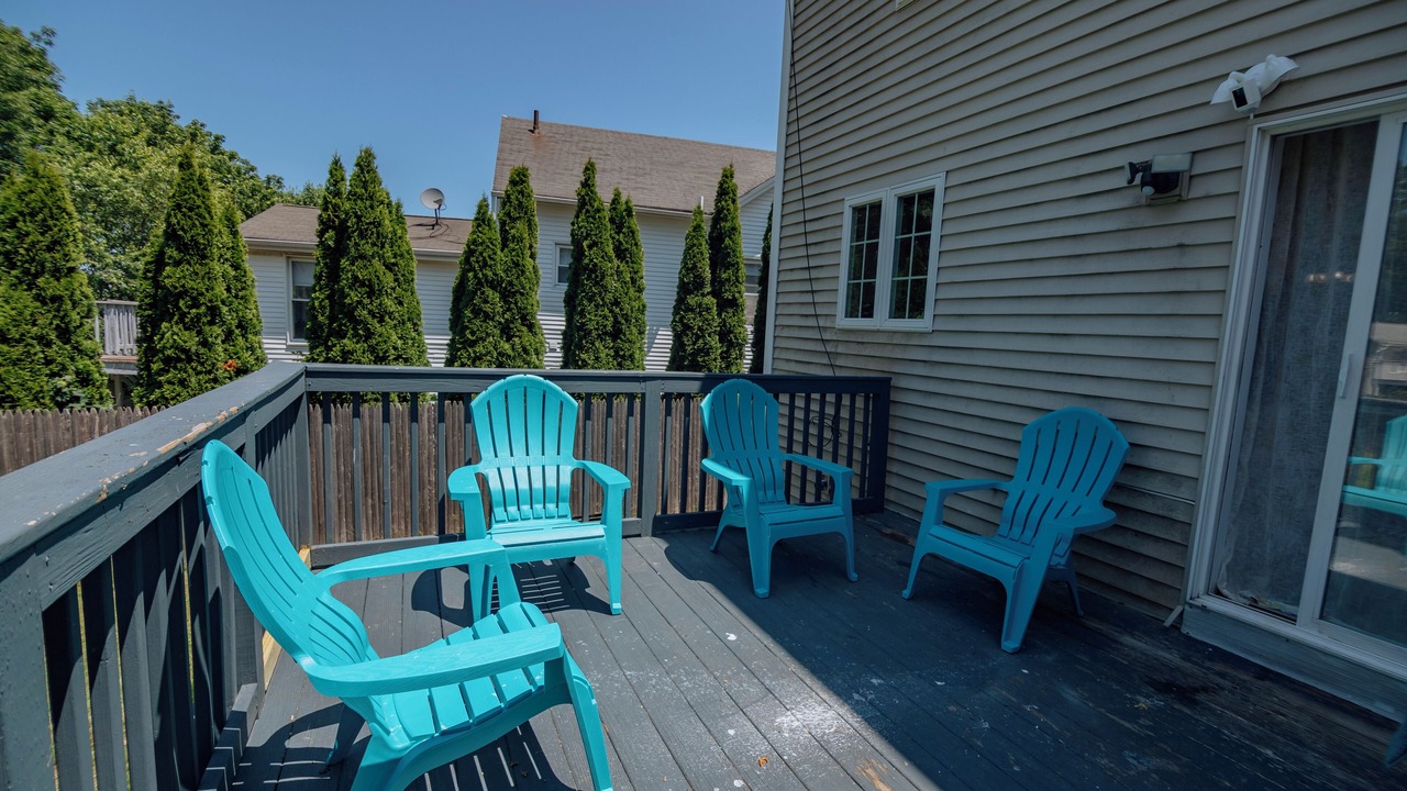 Photo of Outdoor in Cash Corner