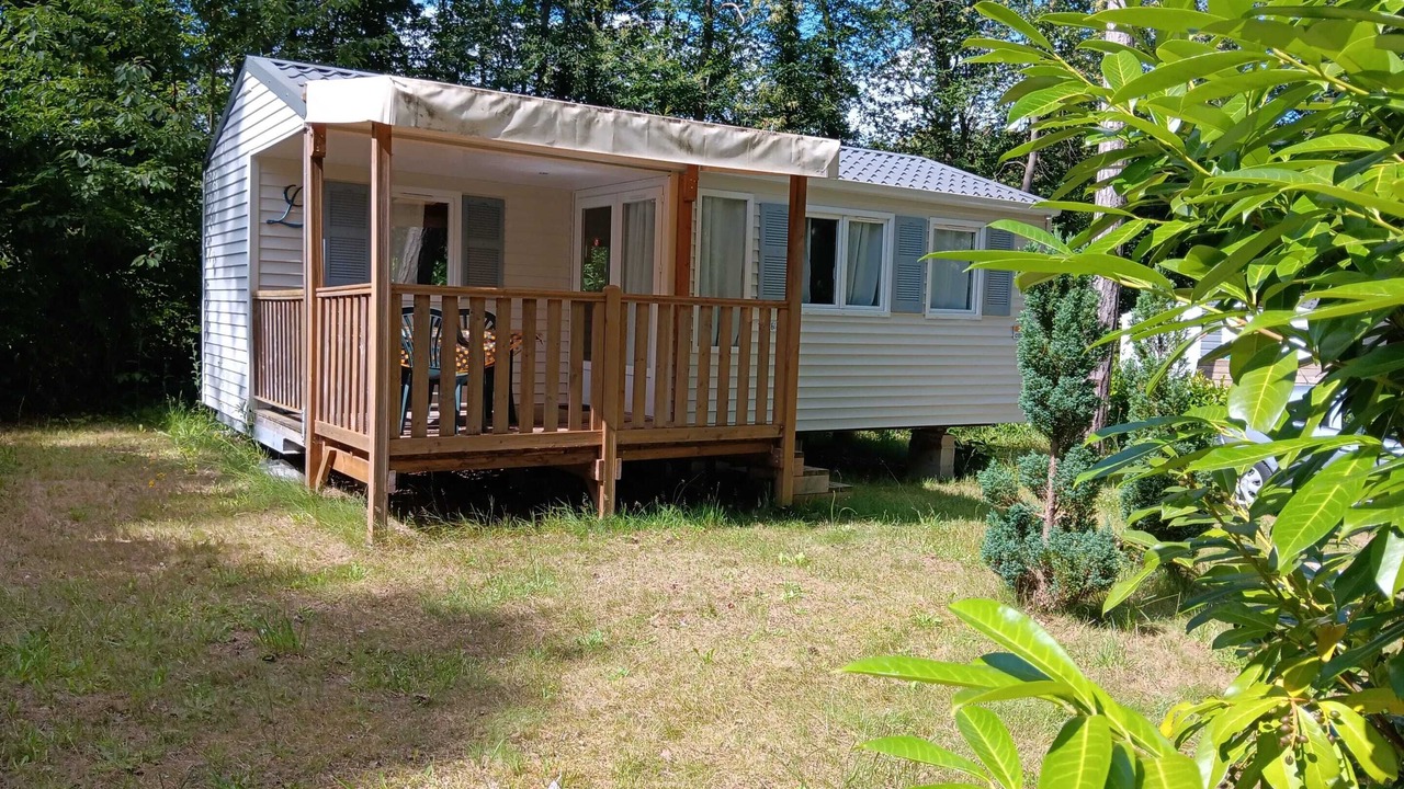 Photo of Outdoor in Saint-Cheron