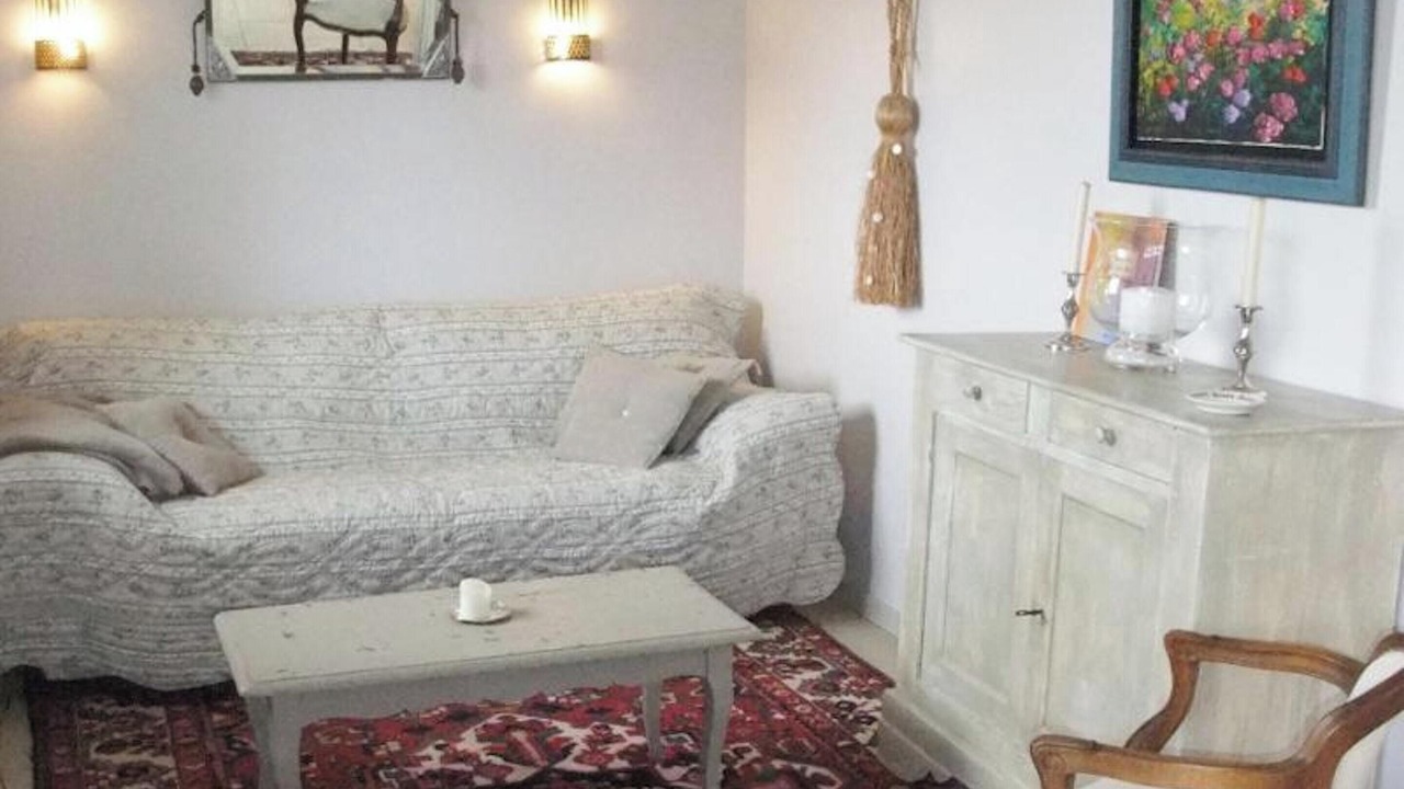 Photo of Livingroom in Chateney