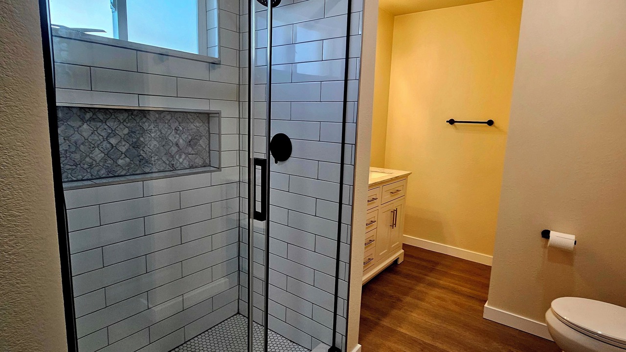 Photo of Bathroom in Jewell Heights - Hoffman Heights