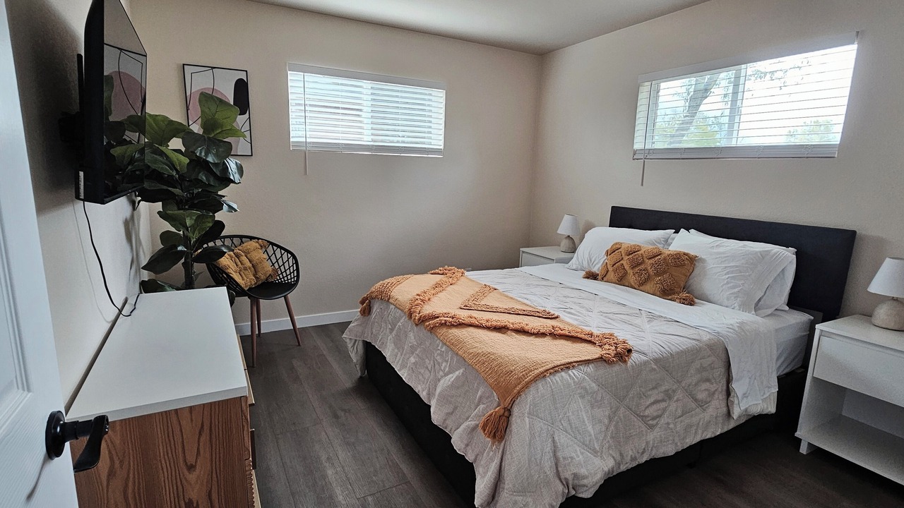 Photo of Bedroom in Jewell Heights - Hoffman Heights