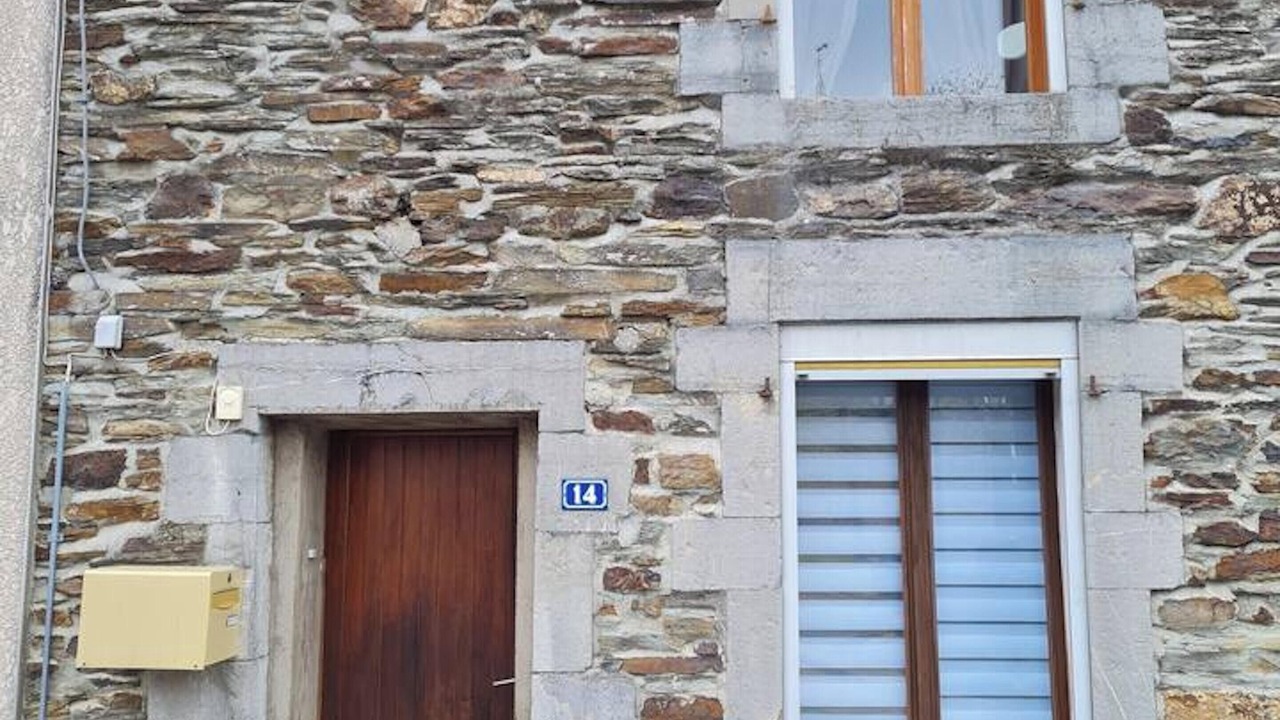 Photo of Others in Deville