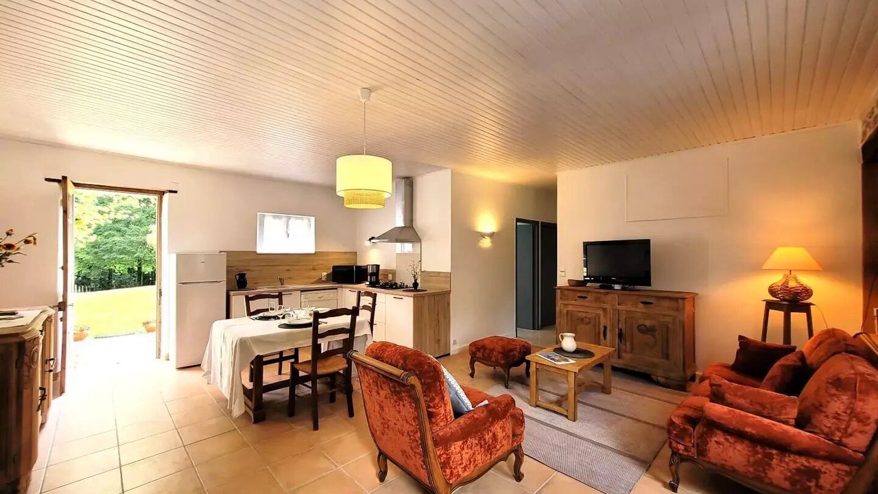 Photo of Livingroom in Saint-Julien-aux-Bois
