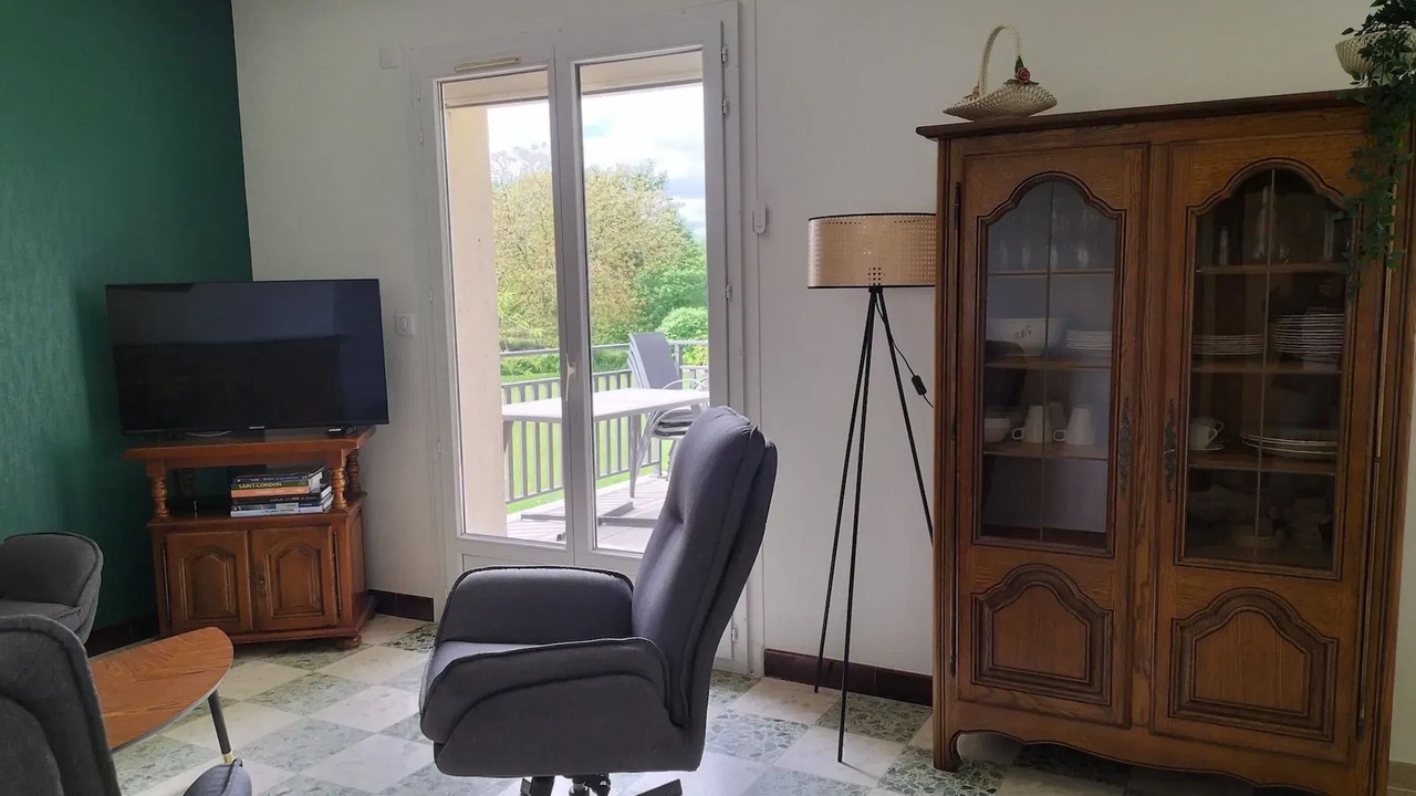 Photo of Livingroom in Ouzouer-sur-Trezee