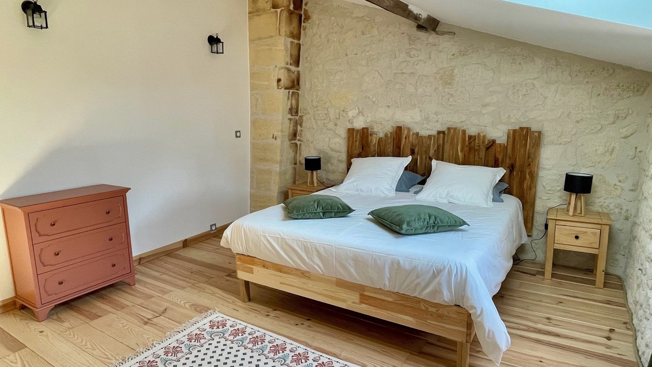 Photo of Bedroom in Grezillac