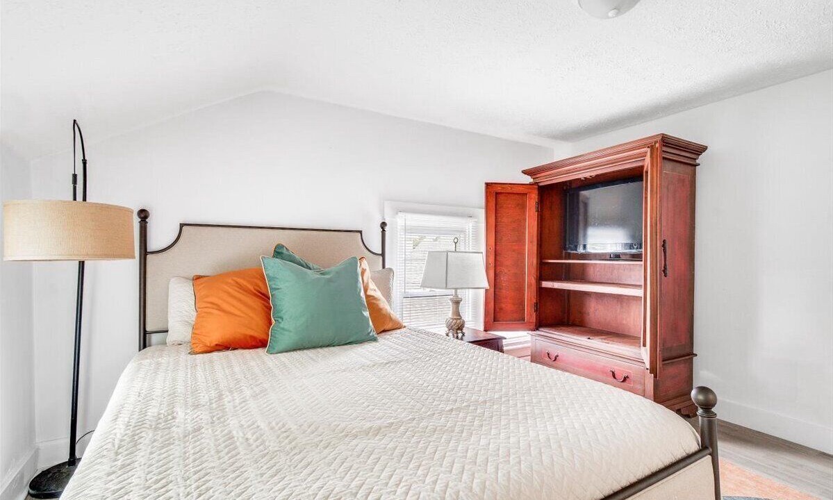 Photo of Bedroom in Harrison