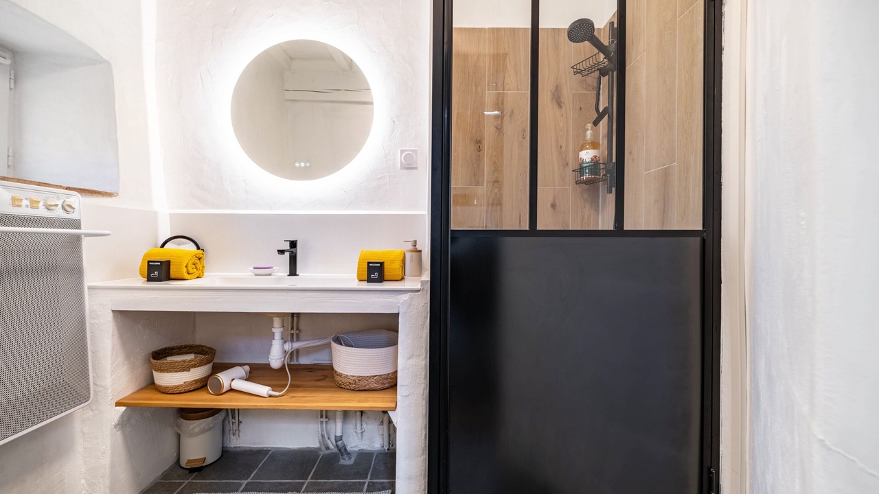 Photo of Bathroom in Cumont