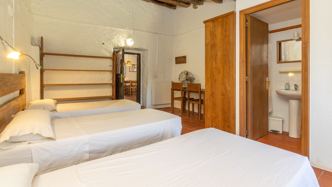 Photo of Bedroom in Camos