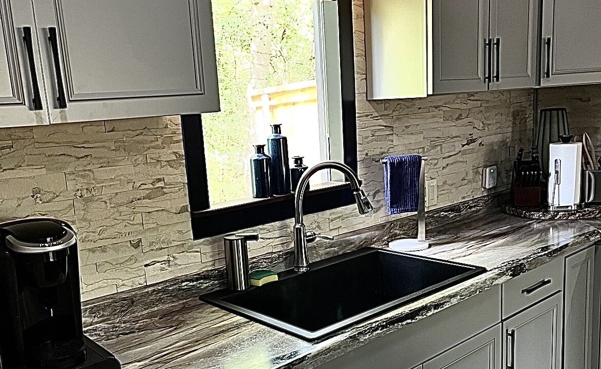 Photo of Kitchen in Iola