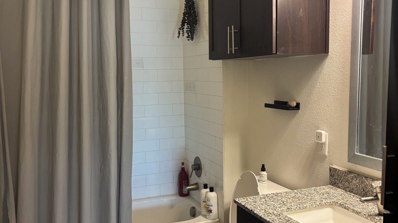 Photo of Bathroom in Addison