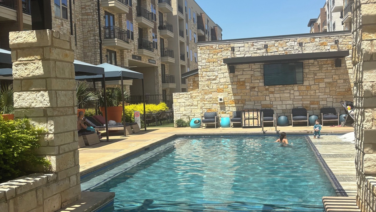 Photo of Outdoor in Addison