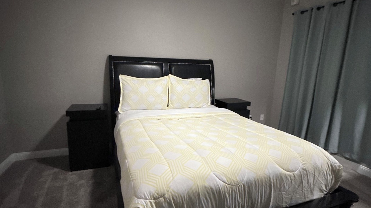 Photo of Bedroom in Rancho Oakey