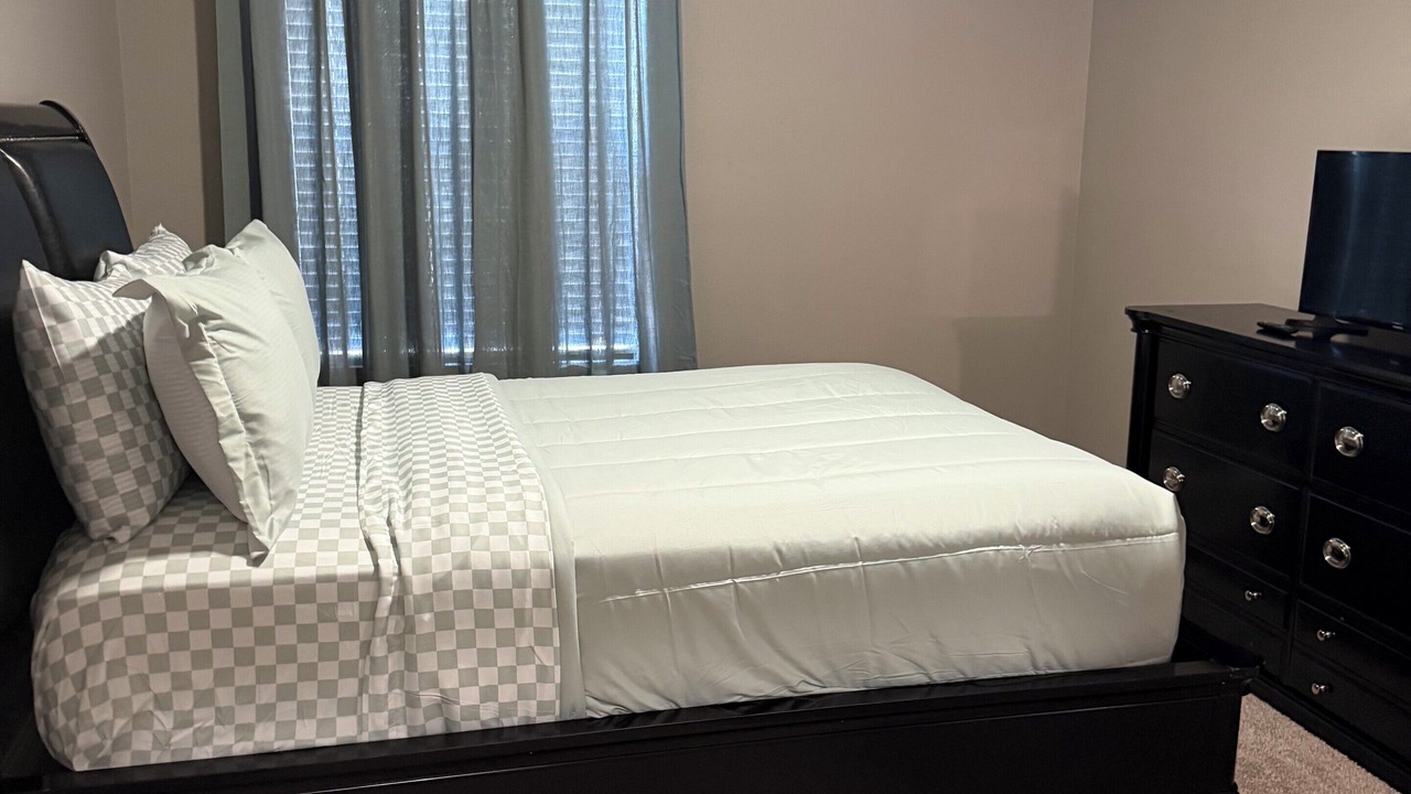 Photo of Bedroom in Rancho Oakey