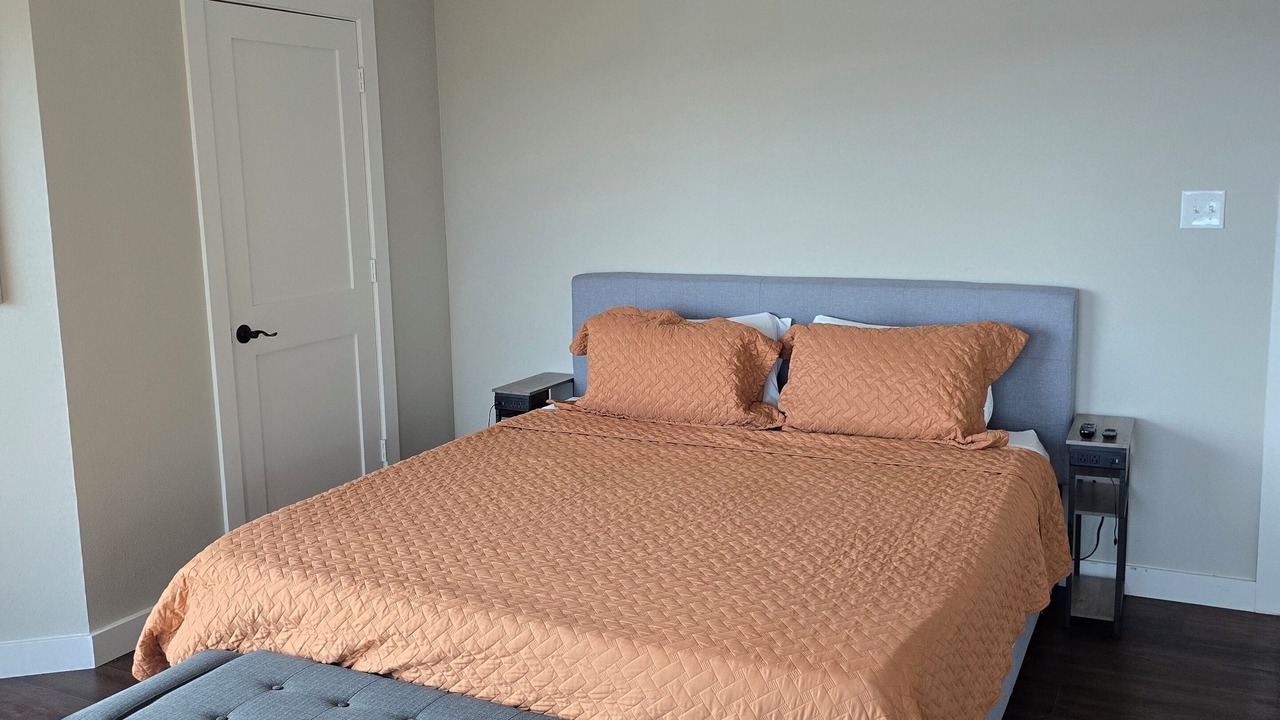 Photo of Bedroom in Whitney