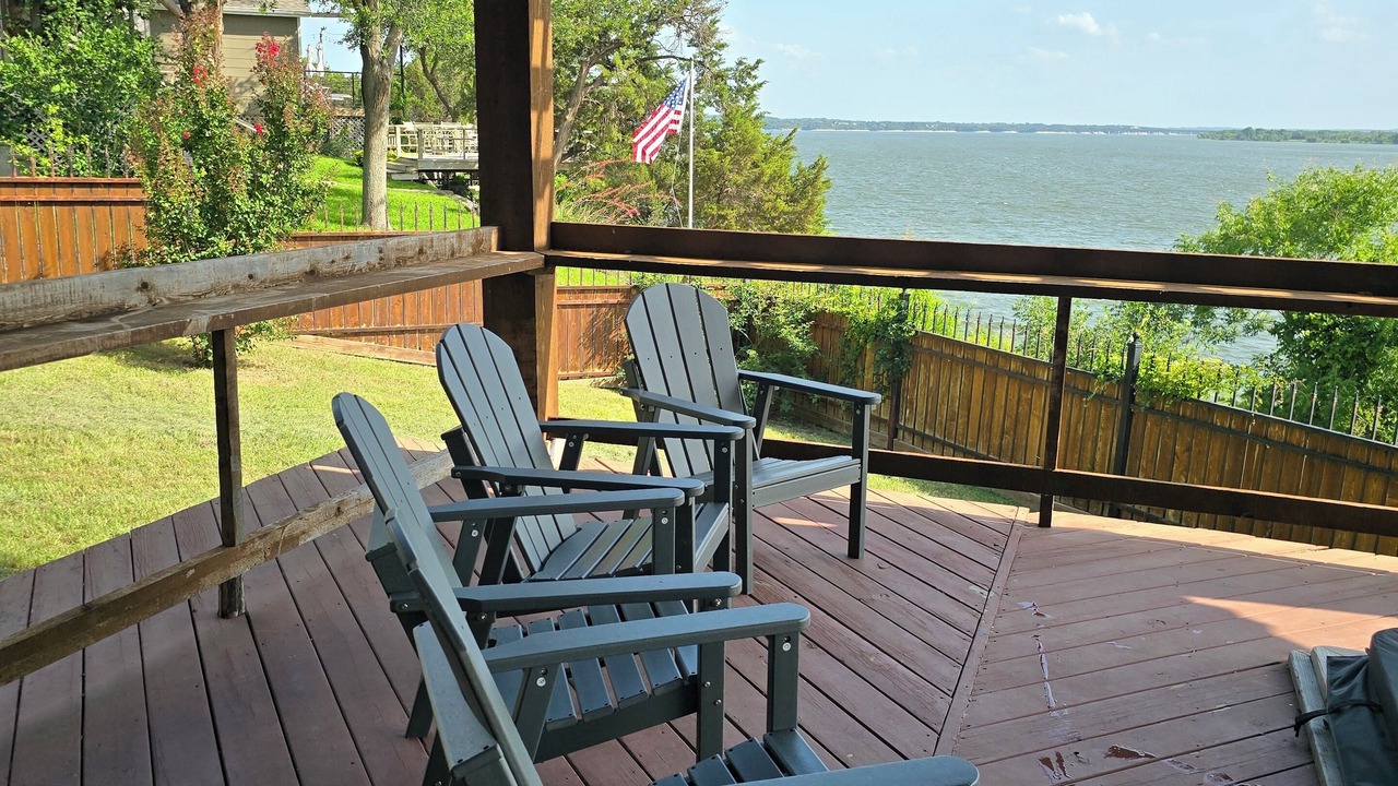 Photo of Patio Balcony in Whitney