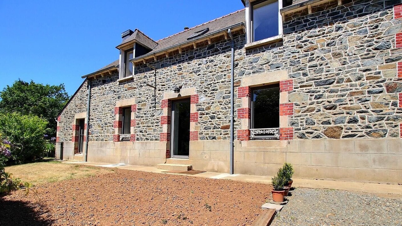 Photo of Outdoor in Plelo