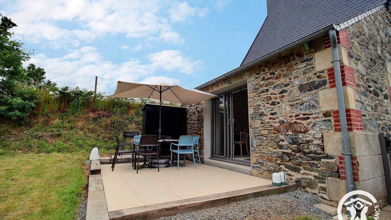 Photo of Outdoor in Plelo