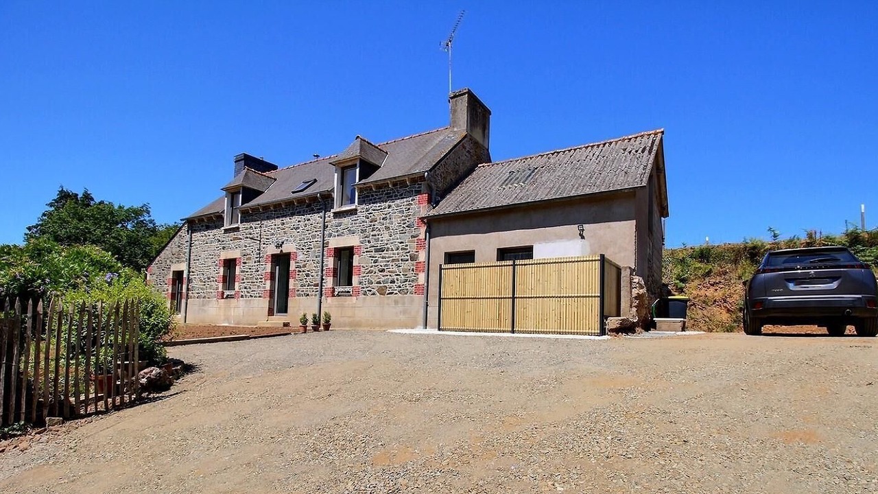 Photo of Outdoor in Plelo