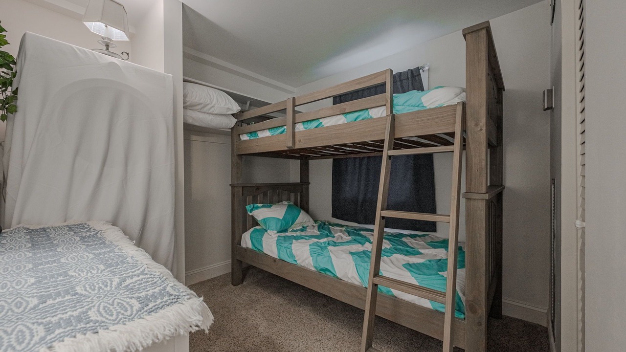 Photo of Bedroom in The Pines