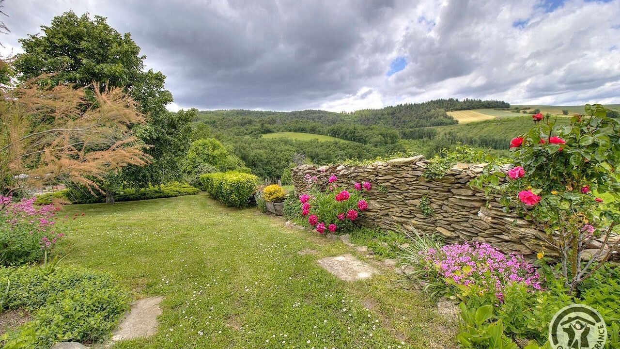 Photo of Outdoor in Longes