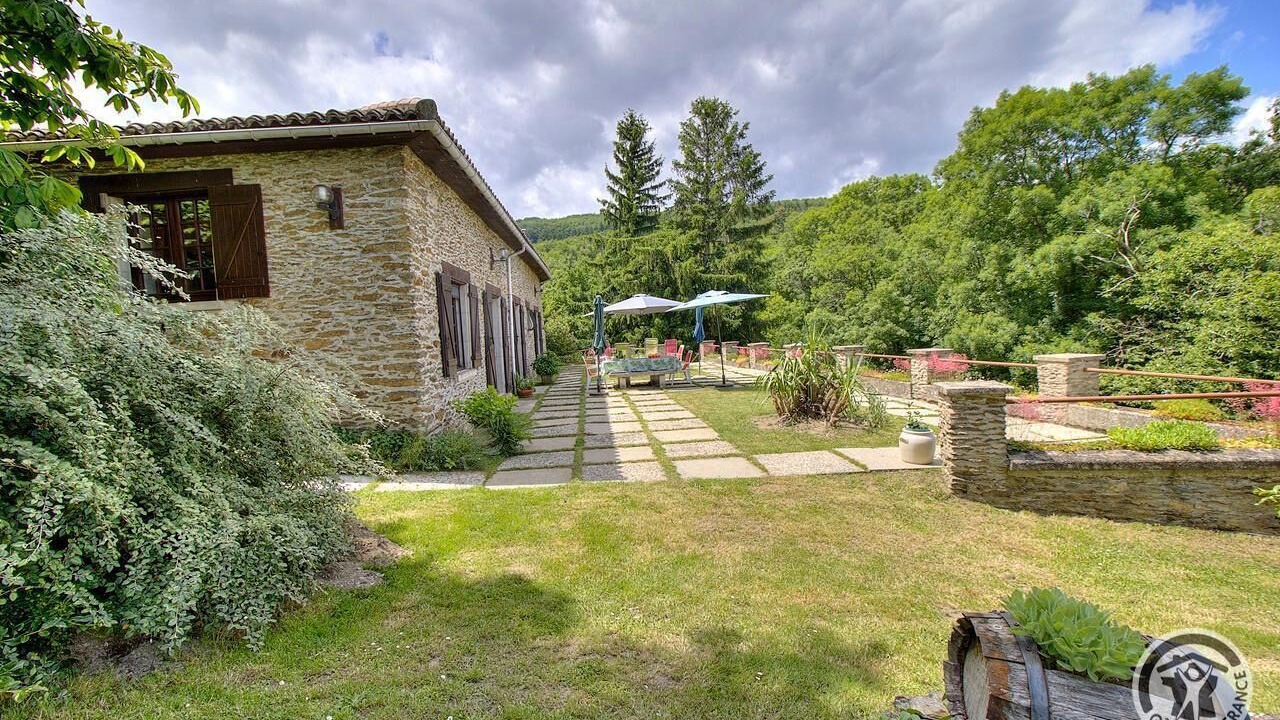 Photo of Outdoor in Longes