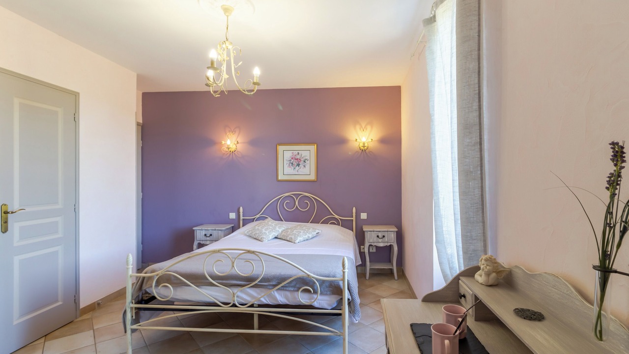 Photo of Bedroom in Proissans