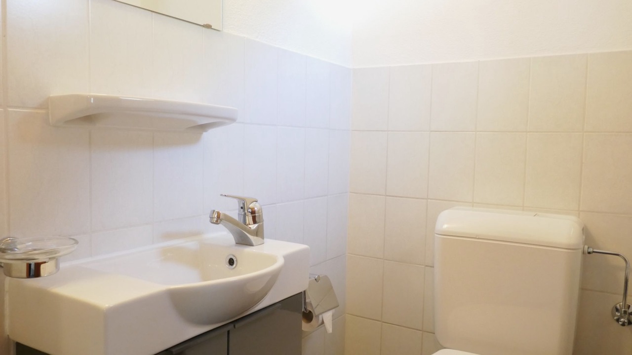Photo of Bathroom in Grono
