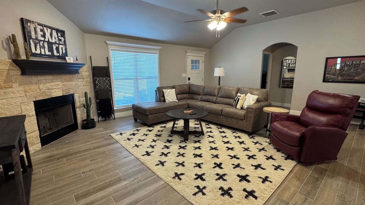 Photo of Livingroom in North by Northwest
