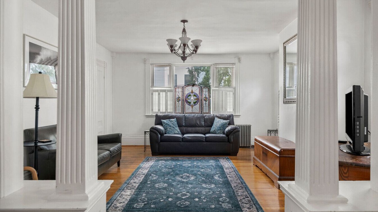 Photo of Livingroom in West End