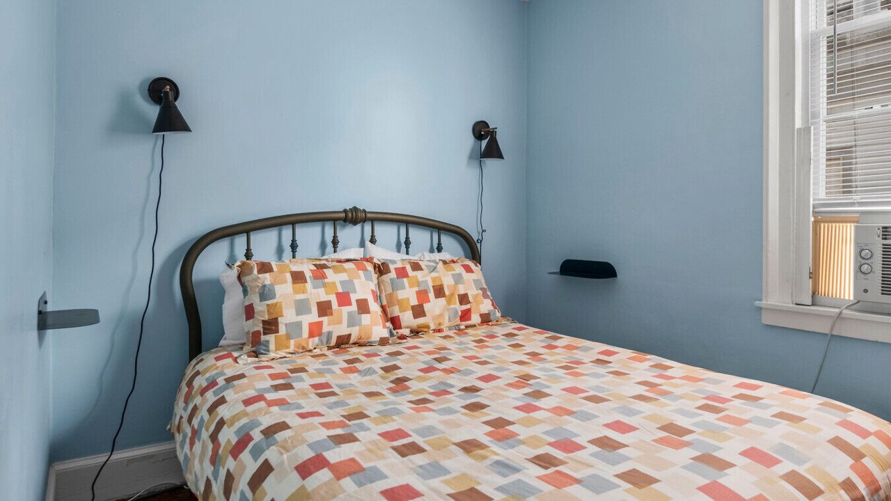 Photo of Bedroom in West End